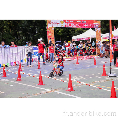 VÉLO EN ALLIAGE DE MAGNÉSIUM BALANCE BIKE KIDS BALANCE BIKE